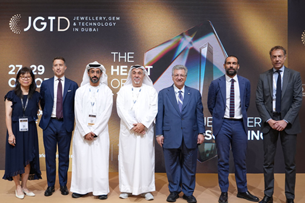 dubai_jewellery_fair_peak_season